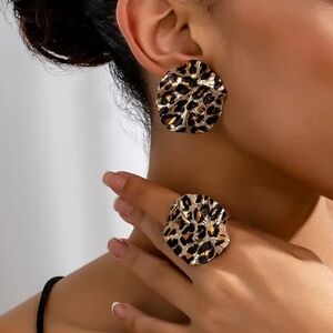 Brown and Black Leopard Print Earrings and Ring Set Jewelry